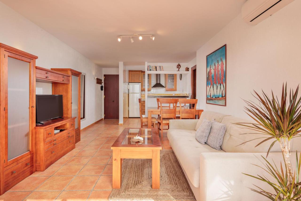 Sunny Beach Apartment Estepona Dış mekan fotoğraf